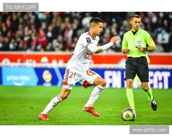 法甲球员战术分析及角色定位变化研究