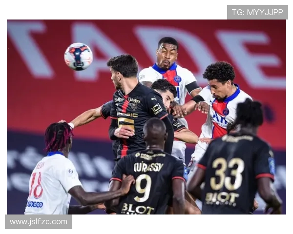 法甲防守反击阵型全景分析：442与352的博弈