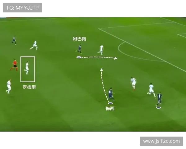 篮球比赛中的“延迟反击”战术是否对阵地防守构成有效干扰