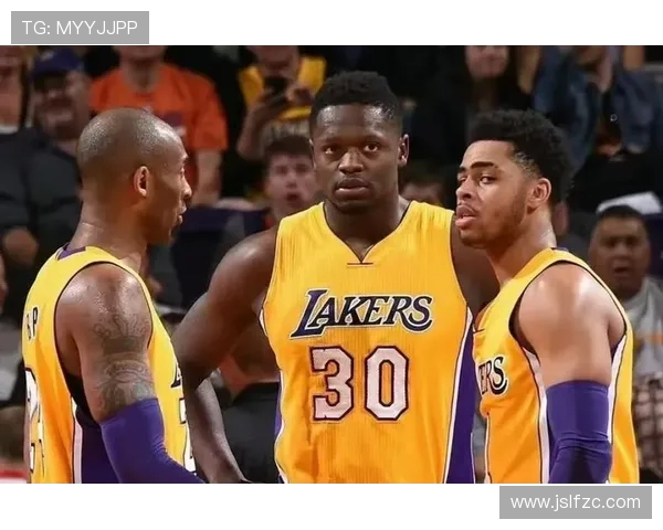 兰德尔季后赛对阵湖人勇士展现强大优势成为球队关键因素